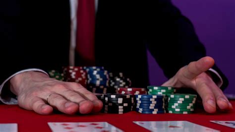 gambling sites with low stakes